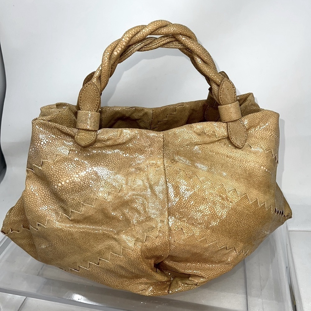 BOTTEGA VENETA STINGRAY LIMITED EDITION HANDBAG PURSE